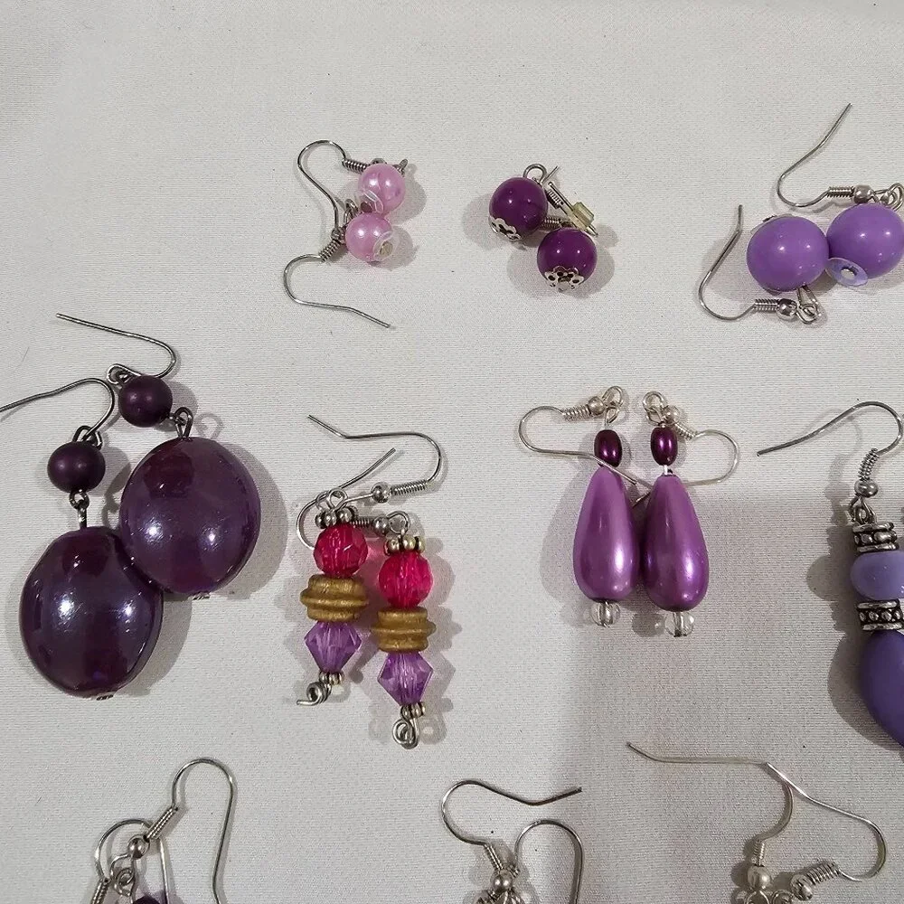 Purple Bead Earrings / Lot of 14 /‎ also miscellaneous mismatched pieces